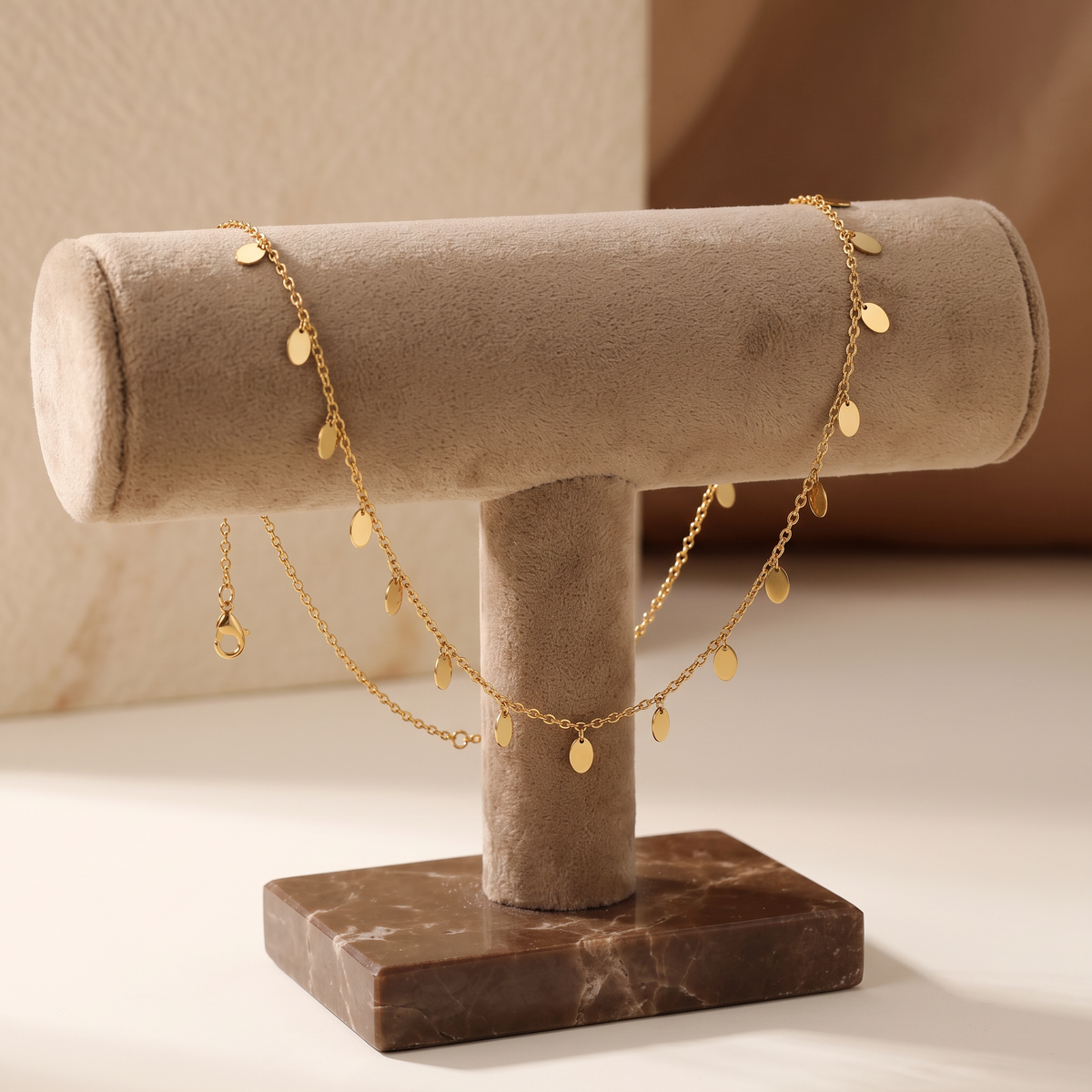 COLLIER MALAK
